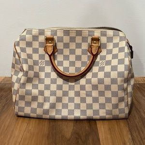 Authentic Louis Vuitton Speedy barely worn